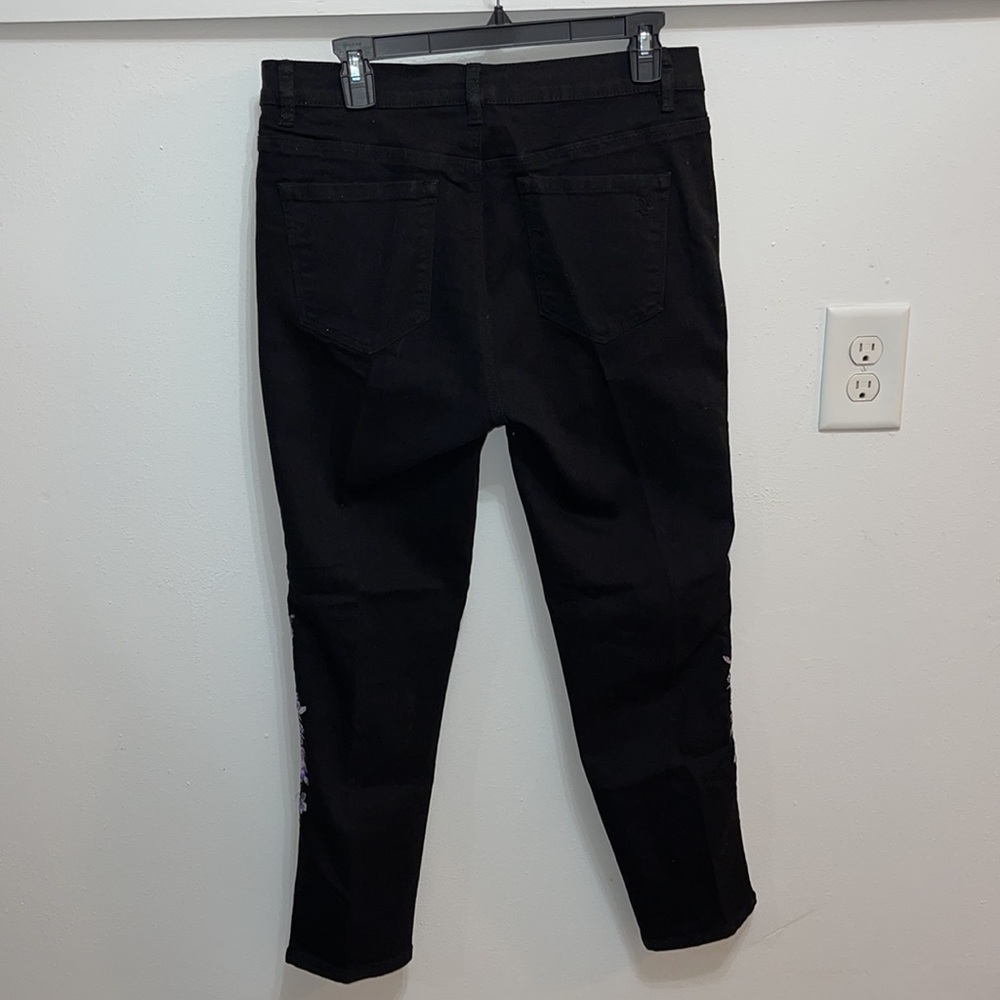 DG2 by Diane Gilman Black Classic Stretch Embroidered Stripe Skinny Jean Size 12 - Picture 6 of 13